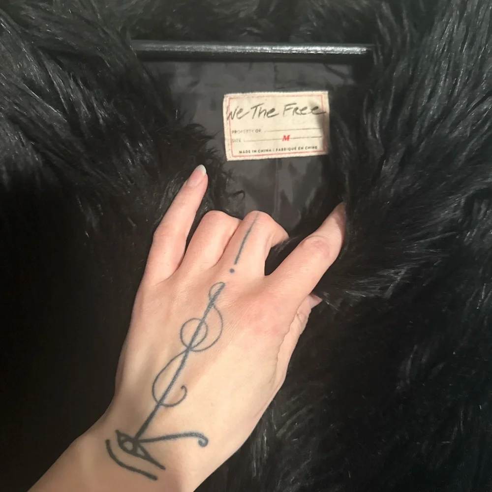 Free People Black Faux Fur Jacket - Picture 2 of 4